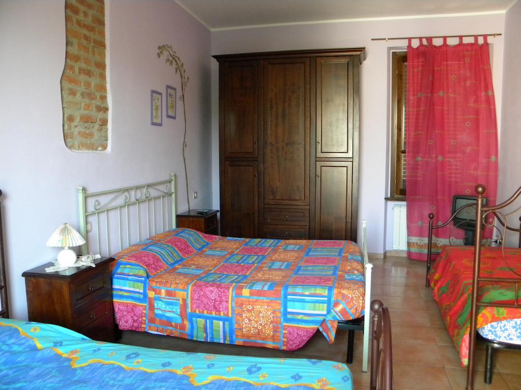 Le Petit Fleur Hotel Bareggio Room photo